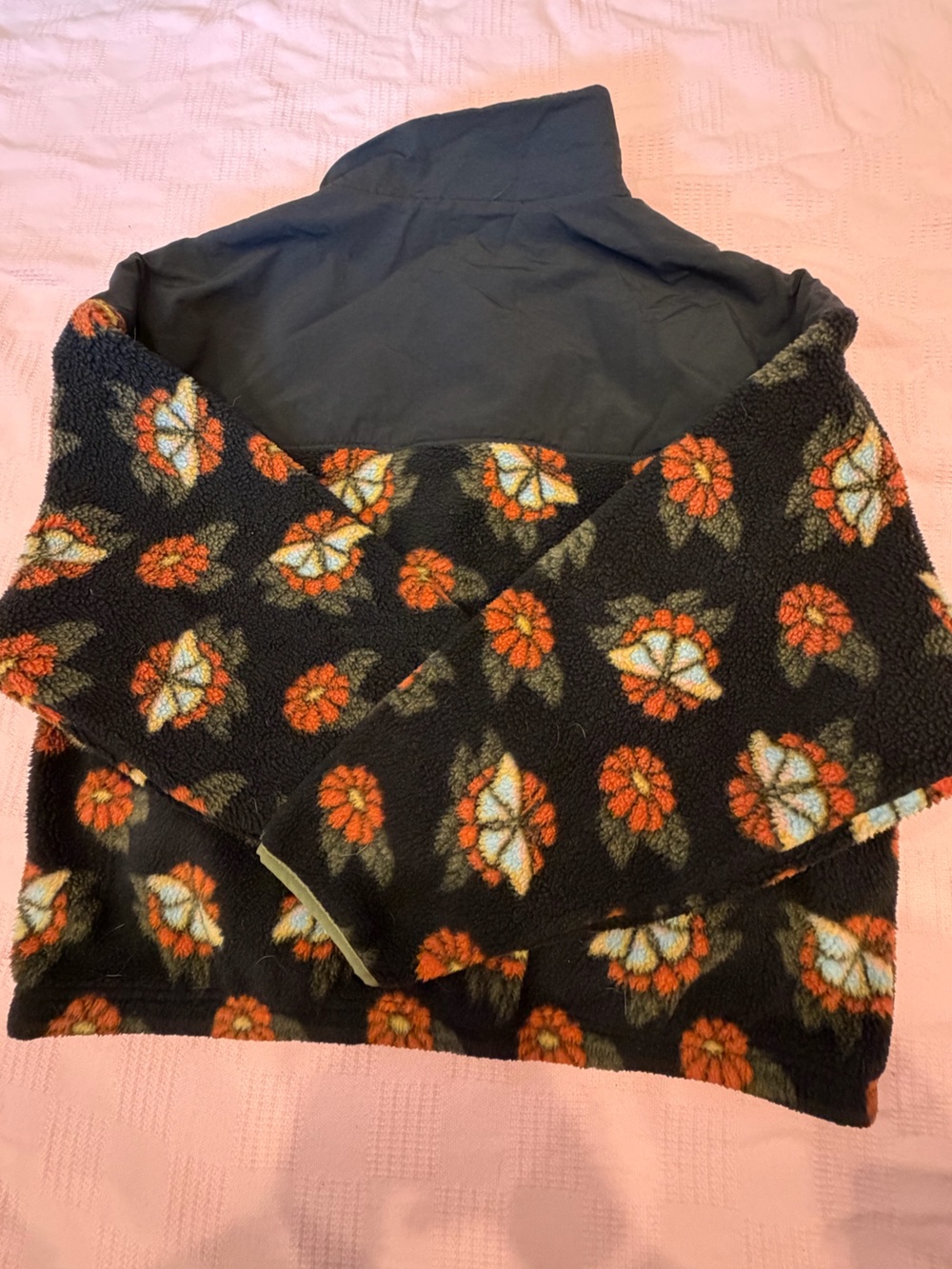 PacSun Black Floral Sherpa Pullover Jacket - Picture 4 of 4